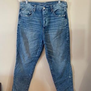 Anerican Eagle boyfriend jeans